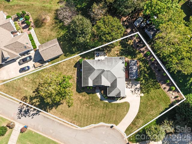 5125 WALNUT GROVE Court, Mount Holly, NC 28120