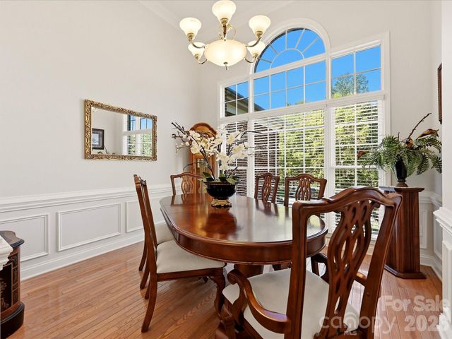 5125 WALNUT GROVE Court, Mount Holly, NC 28120