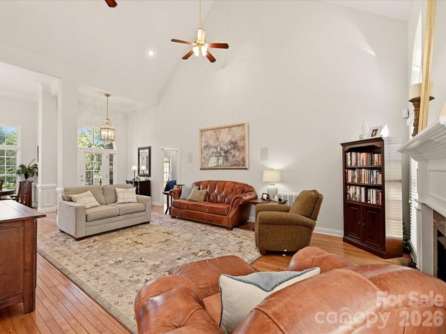 5125 WALNUT GROVE Court, Mount Holly, NC 28120