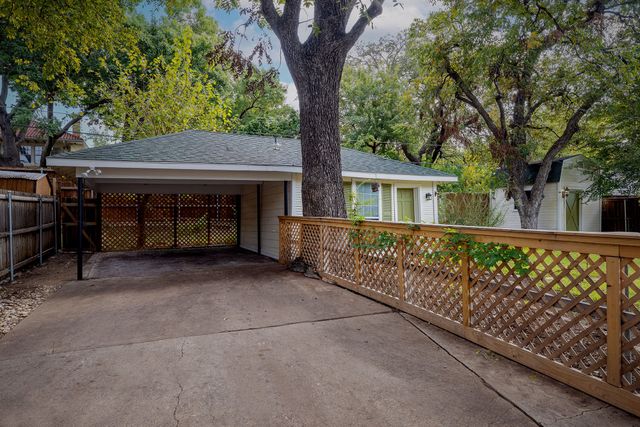 2417 5th Avenue, Fort Worth, TX 76110