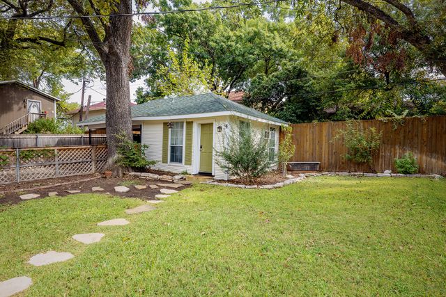 2417 5th Avenue, Fort Worth, TX 76110