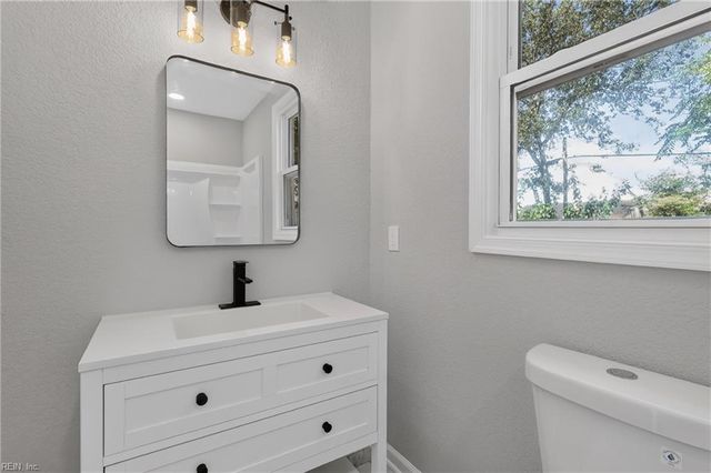 854 W 42nd ST, Norfolk, VA 23508