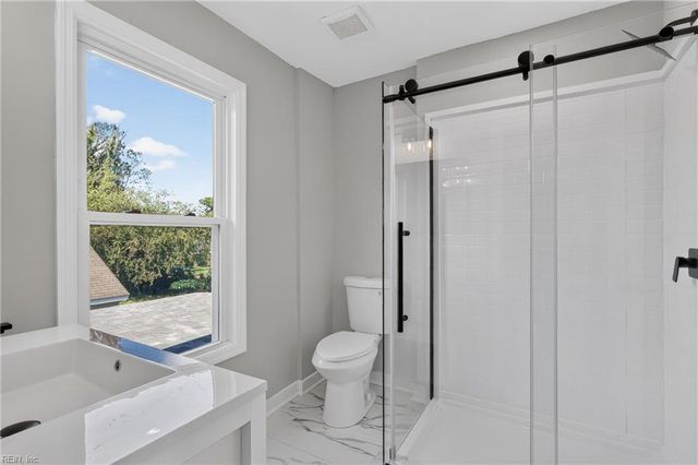 854 W 42nd ST, Norfolk, VA 23508