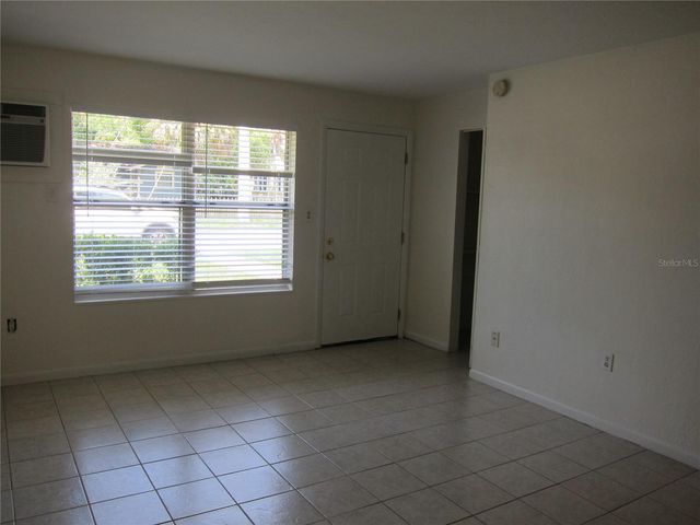 317 SE 8TH STREET, Gainesville, FL 32601