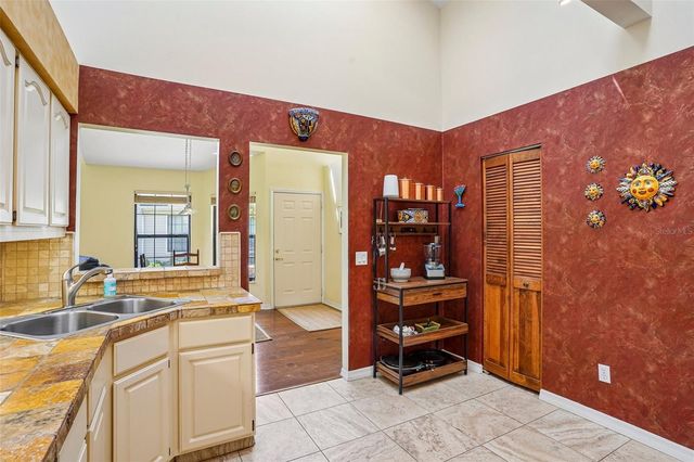128 BAYTREE BOULEVARD, Tavares, FL 32778