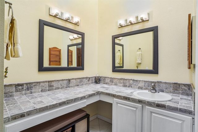 128 BAYTREE BOULEVARD, Tavares, FL 32778
