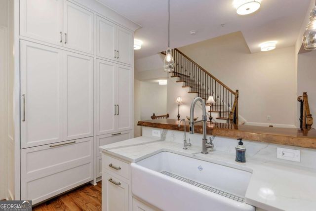 2008 Hidden Alley, Alpharetta, GA 30009