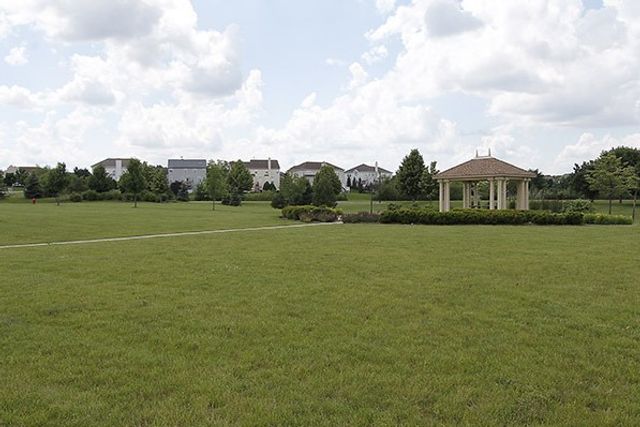 3604 Neubauer Circle 0, Lindenhurst, IL 60046