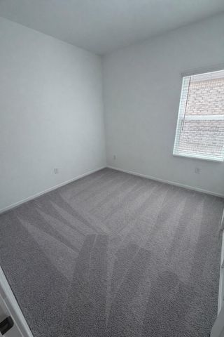 2211 Salinas Dr, Rosharon, TX 77583