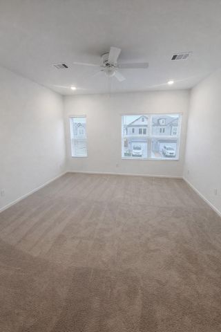 2211 Salinas Dr, Rosharon, TX 77583