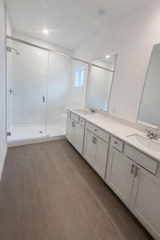 2211 Salinas Dr, Rosharon, TX 77583