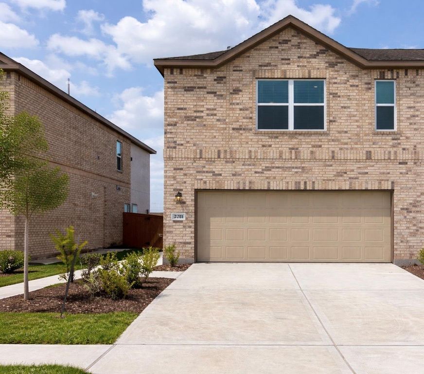 2211 Salinas Dr, Rosharon, TX 77583