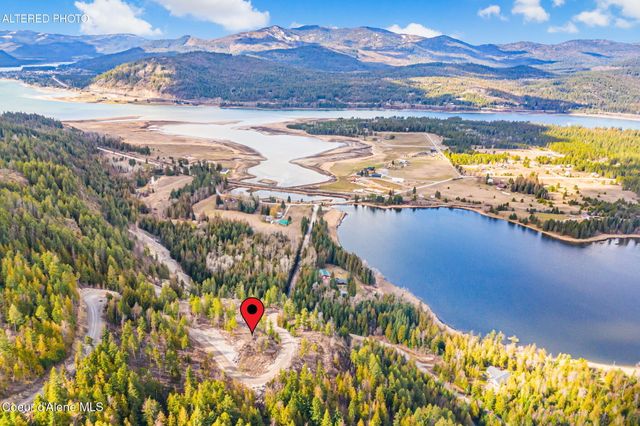 NNA Luna Ridge Dr, Sagle, ID 83860