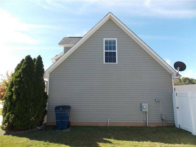 246 Brightwood Drive, Raeford, NC 28376