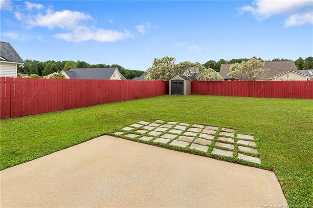 246 Brightwood Drive, Raeford, NC 28376