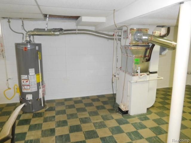 1664 11 Mile Road, Berkley, MI 48072