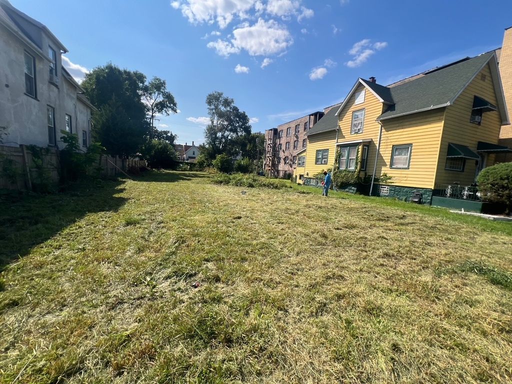 312 N Lotus Avenue, Chicago, IL 60644