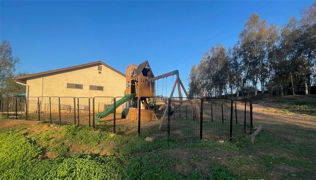 30053 Spearhead Trail, Valley Center, CA 92082