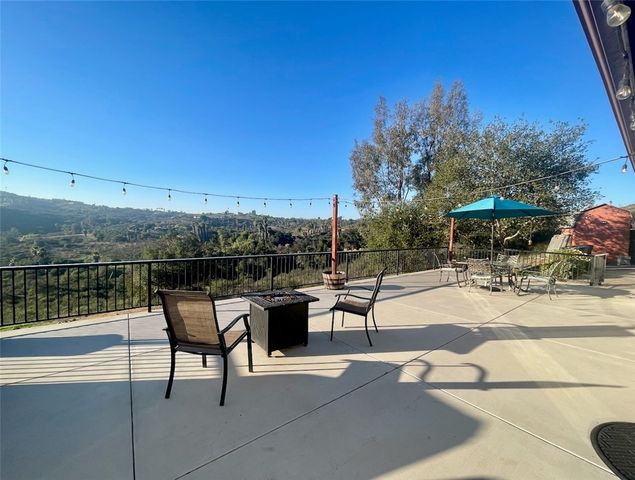 30053 Spearhead Trail, Valley Center, CA 92082