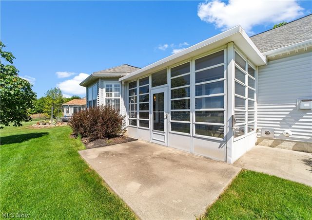 38323 Springdale Drive, North Ridgeville, OH 44039