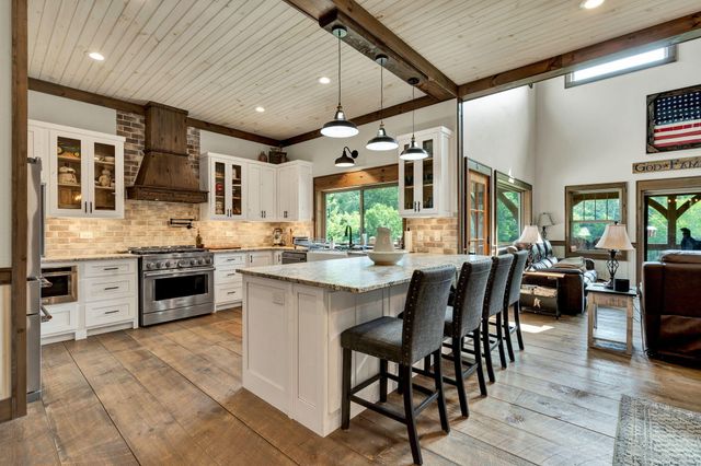 254 Padgett Lane, Turtletown, TN 37391