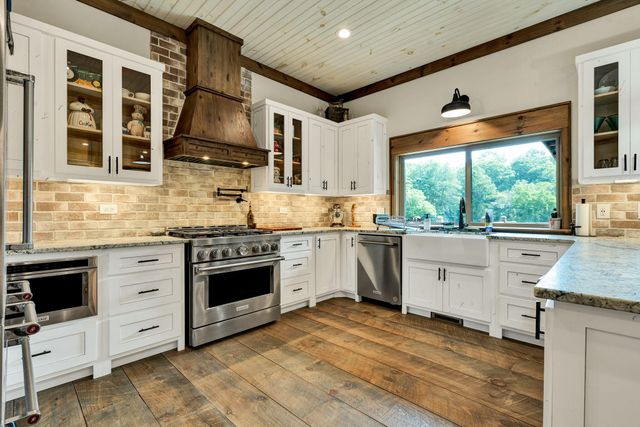 254 Padgett Lane, Turtletown, TN 37391