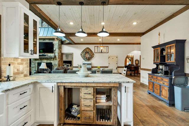 254 Padgett Lane, Turtletown, TN 37391