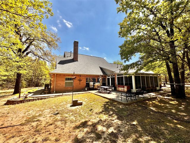 705 VZ County Road 3211, Wills Point, TX 75169