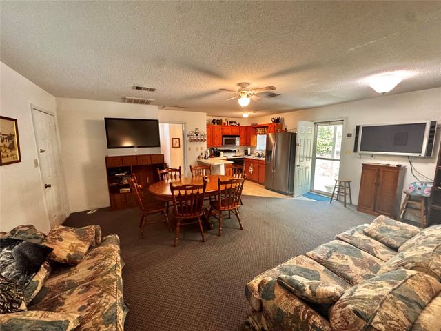 705 VZ County Road 3211, Wills Point, TX 75169