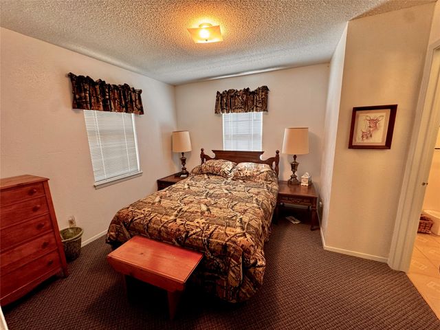 705 VZ County Road 3211, Wills Point, TX 75169