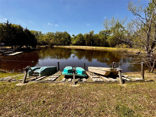 705 VZ County Road 3211, Wills Point, TX 75169