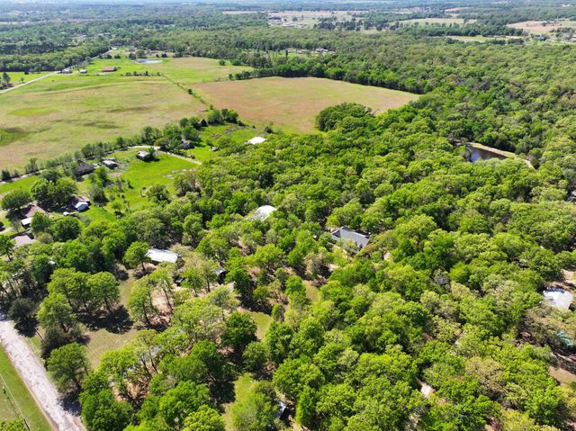 705 VZ County Road 3211, Wills Point, TX 75169