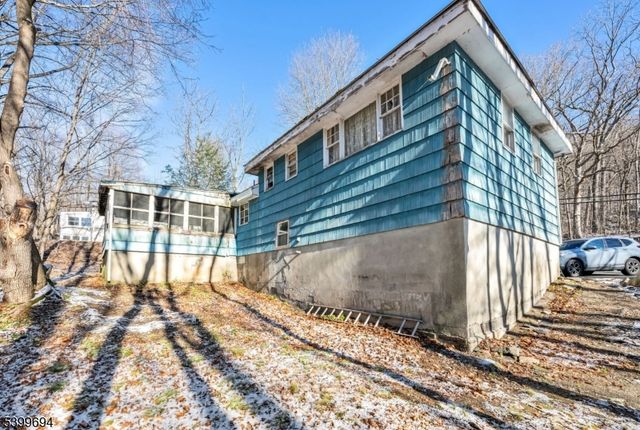 91 Germantown Rd, West Milford Twp., NJ 07480