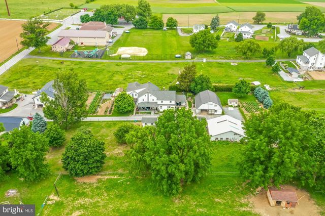 57 ORCHARD RD, Bird In Hand, PA 17505