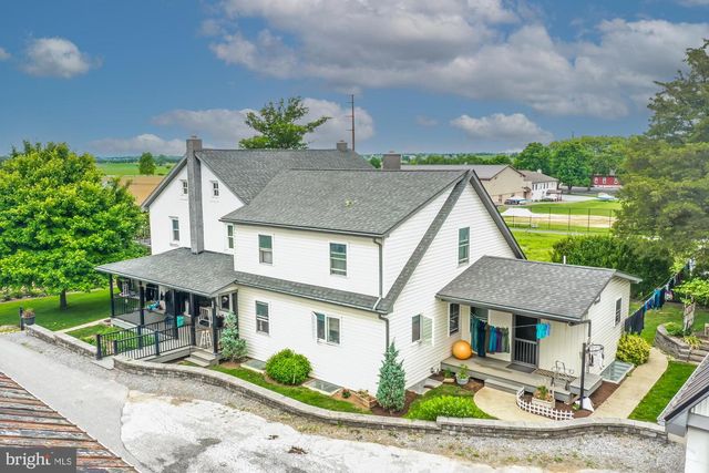 57 ORCHARD RD, Bird In Hand, PA 17505