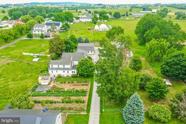 57 ORCHARD RD, Bird In Hand, PA 17505