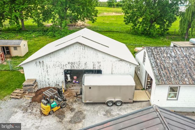 57 ORCHARD RD, Bird In Hand, PA 17505
