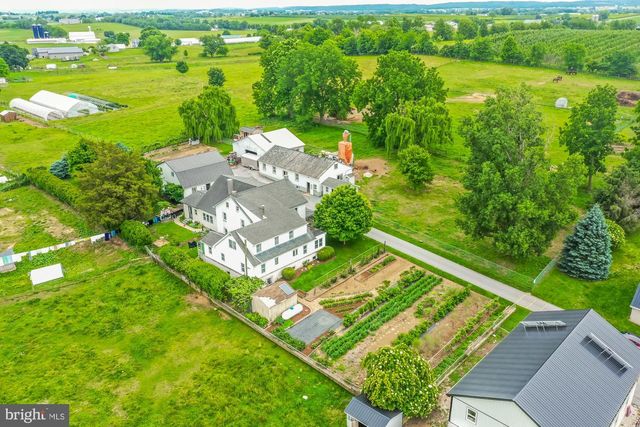 57 ORCHARD RD, Bird In Hand, PA 17505