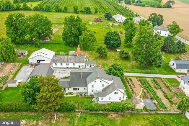 57 ORCHARD RD, Bird In Hand, PA 17505