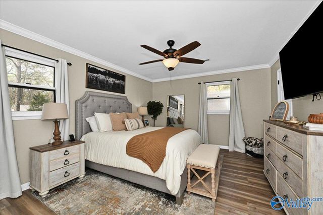 1403 Neighbors Lane SW, Hartselle, AL 35640