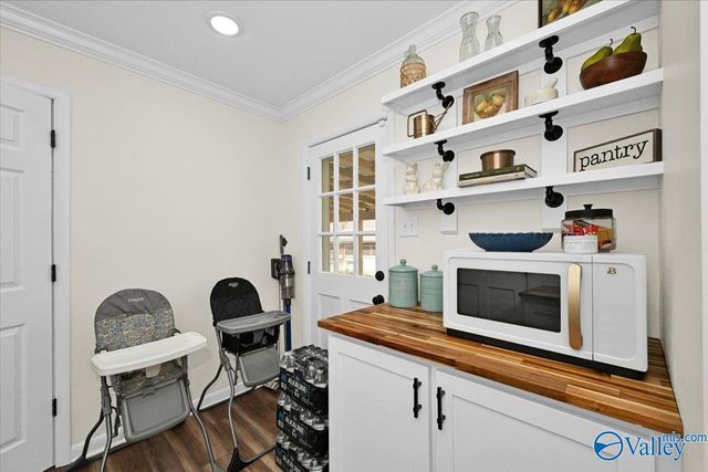 1403 Neighbors Lane SW, Hartselle, AL 35640