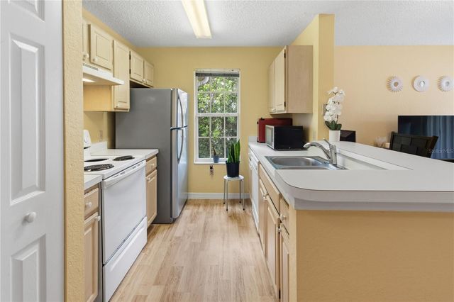 4220 SUMMER LANDING DRIVE 306, Lakeland, FL 33810