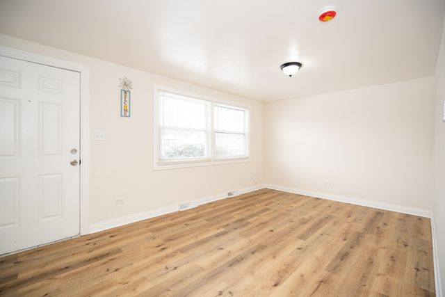 16551 Plymouth Drive, Markham, IL 60428