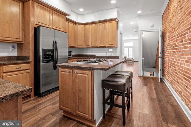 9 LINWOOD AVE N, Baltimore, MD 21224