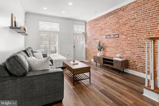 9 LINWOOD AVE N, Baltimore, MD 21224