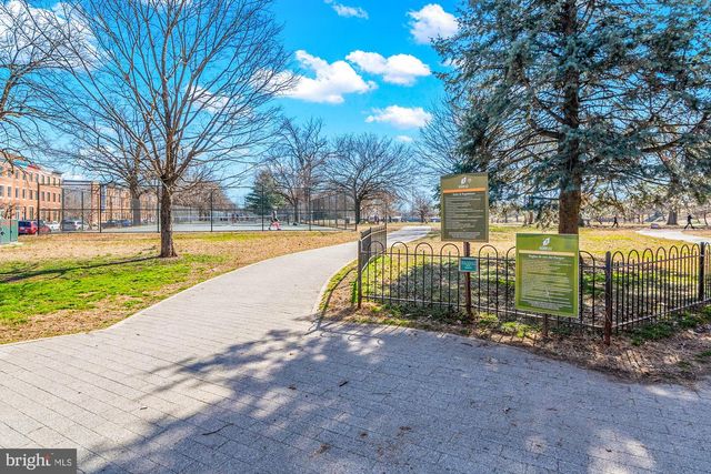 9 LINWOOD AVE N, Baltimore, MD 21224