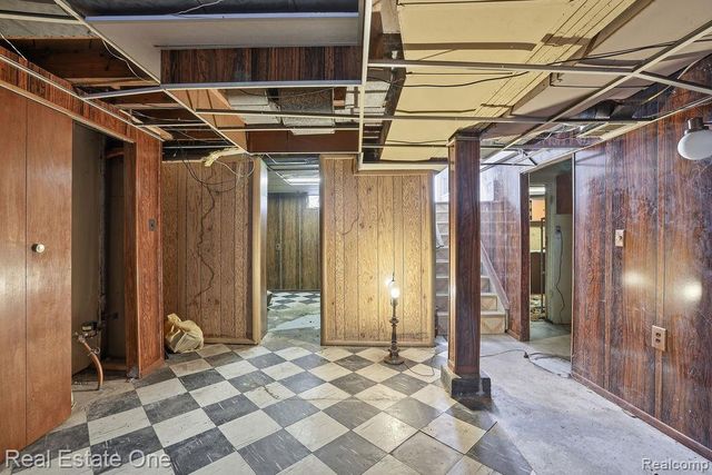 4172 Academy Street, Dearborn Heights, MI 48125