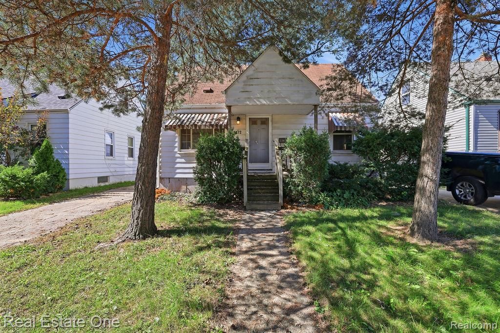 4172 Academy Street, Dearborn Heights, MI 48125
