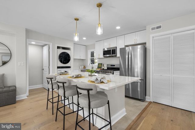 712 CONGRESS ST SE, Washington, DC 20032