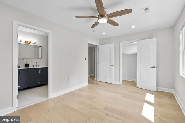 712 CONGRESS ST SE, Washington, DC 20032